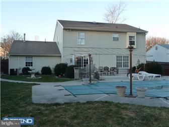 17 Upton Way Sewell, NJ 08080 - Photo 2 of 12 Gallery Image 2