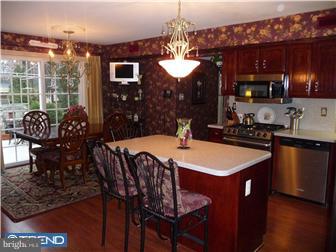 17 Upton Way Sewell, NJ 08080 - Photo 7 of 12 Gallery Image 7