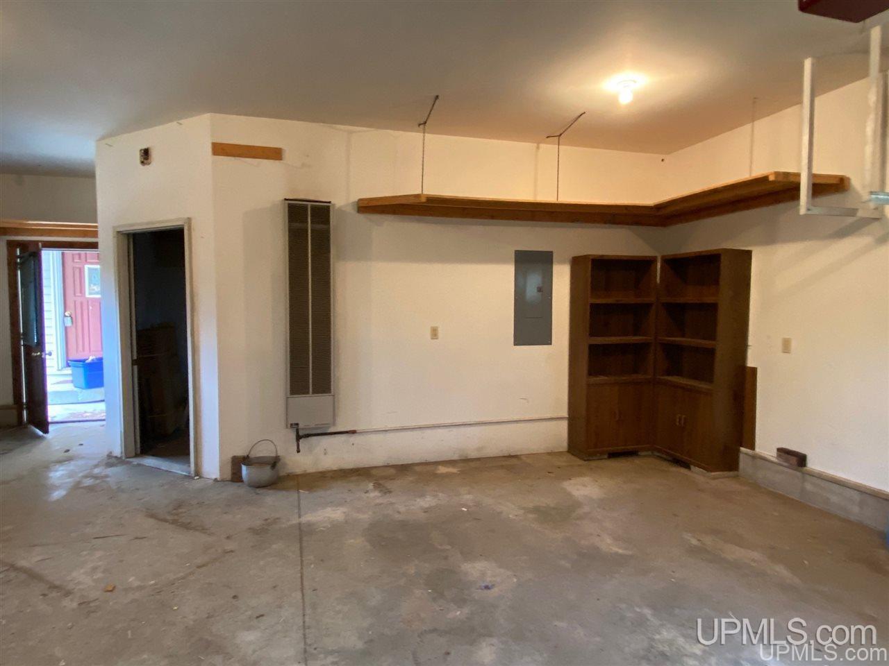 5828 G5 Road Escanaba, MI 49829 - Photo 16 of 19