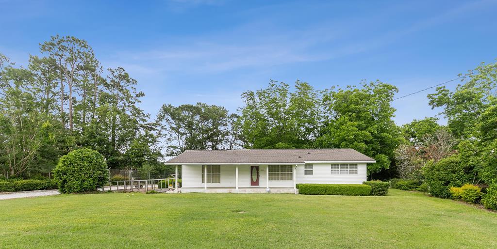 1865 East Cottonwood Road Dothan, AL 36301 - Photo 1 of 45 Main View