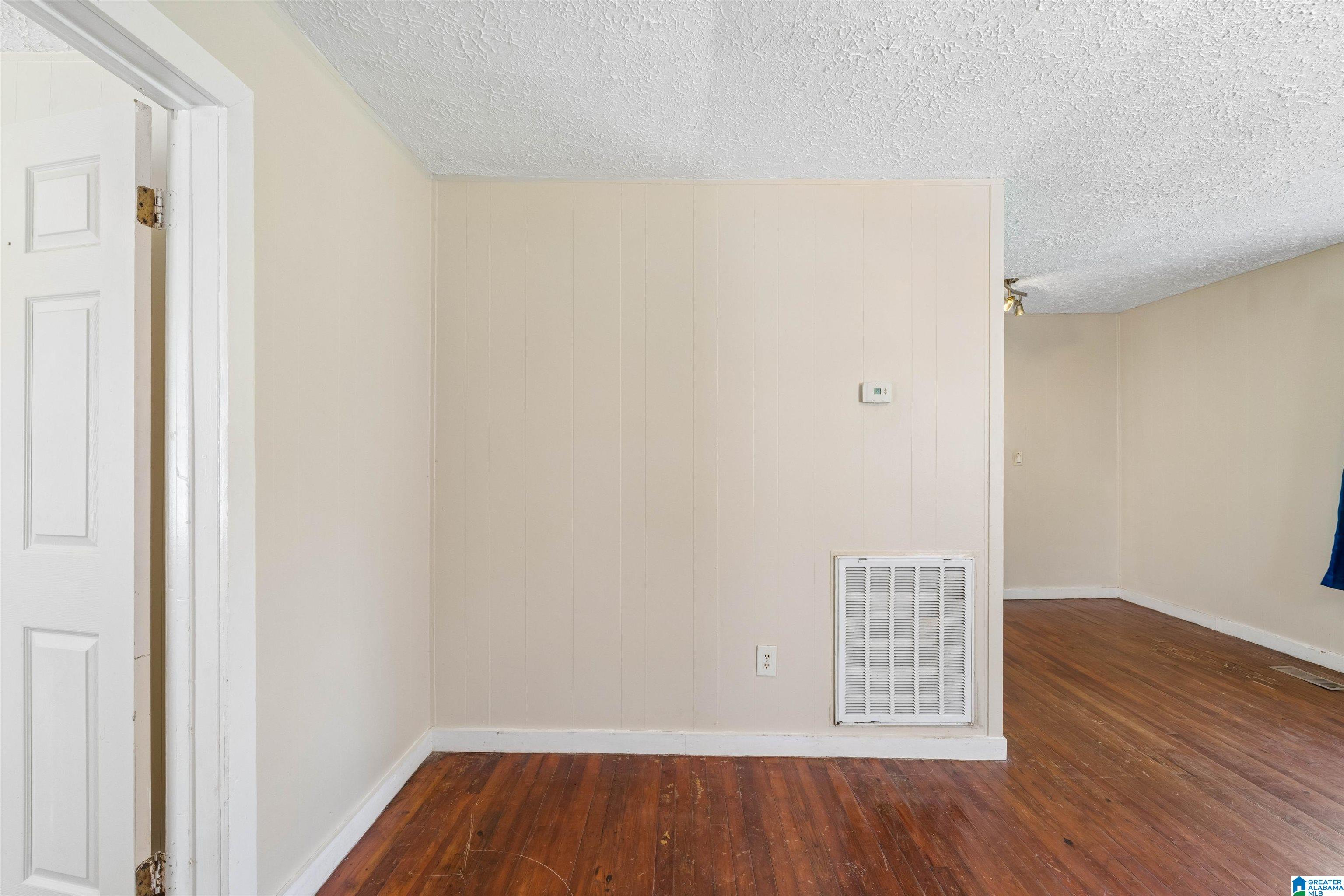 203 Noble Road Sylacauga, AL 35150 - Photo 6 of 23