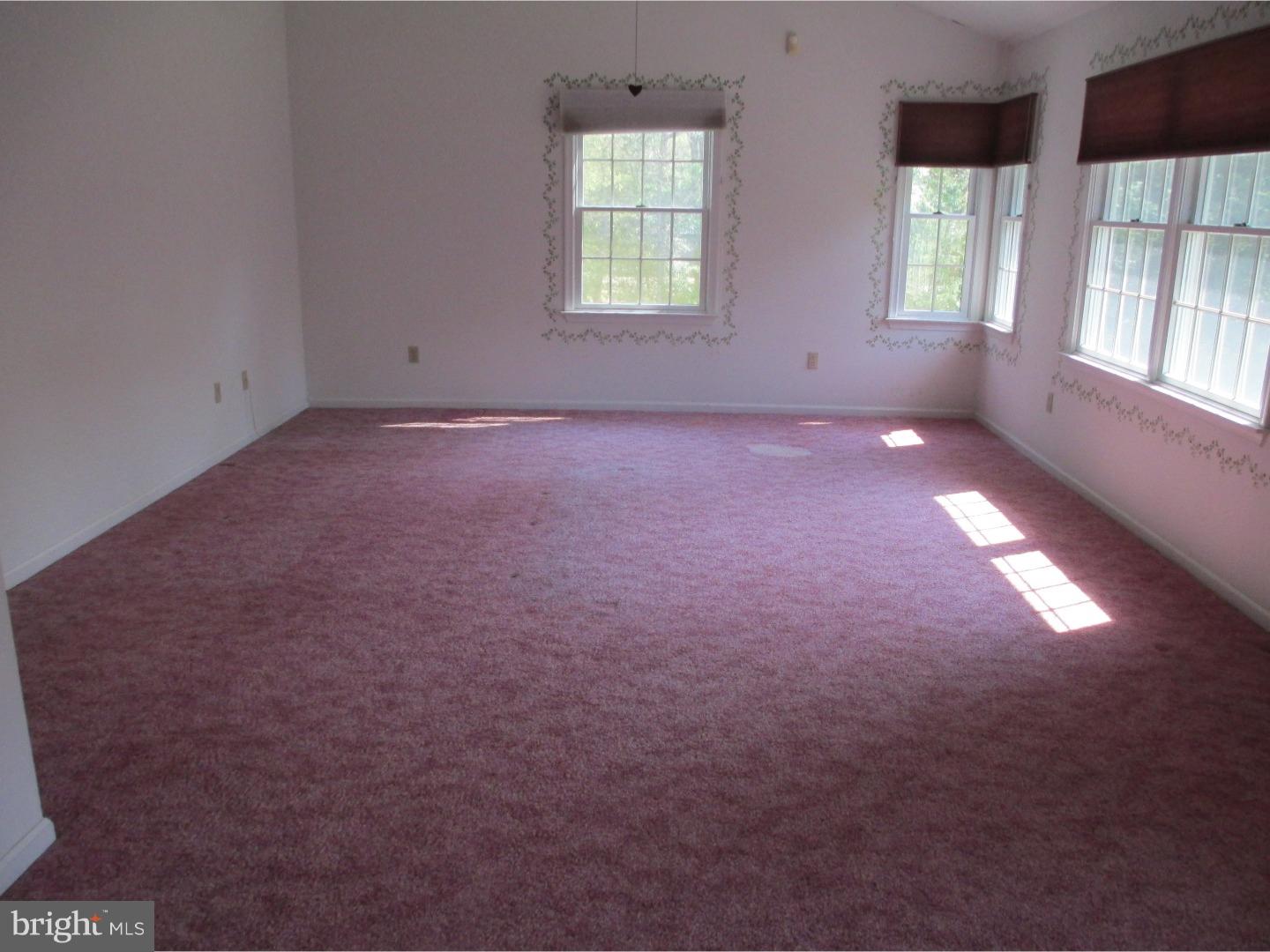 78 Sand Bridge Road Elmer, NJ 08318 - Photo 4 of 10 Gallery Image 4