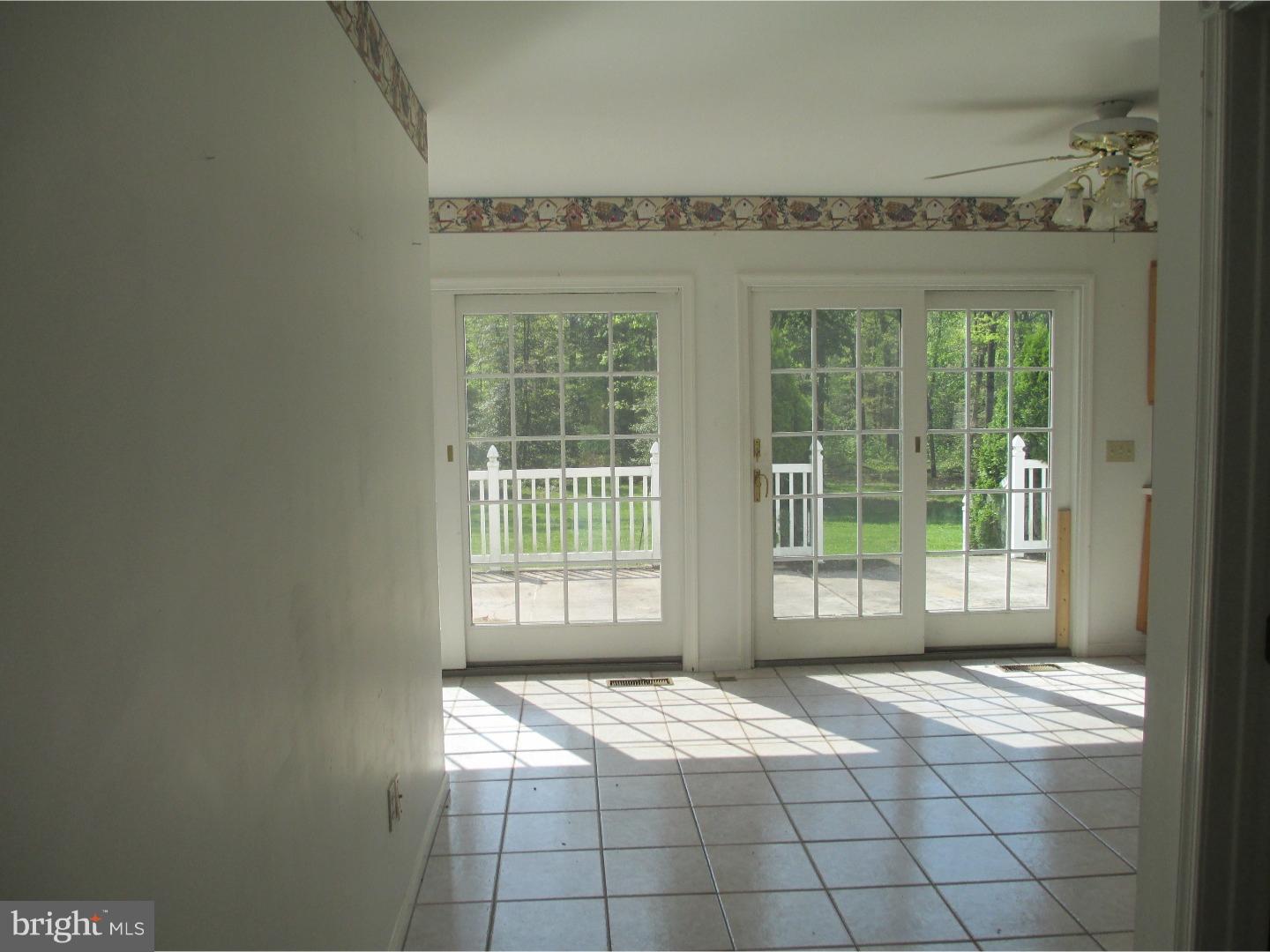 78 Sand Bridge Road Elmer, NJ 08318 - Photo 6 of 10 Gallery Image 6