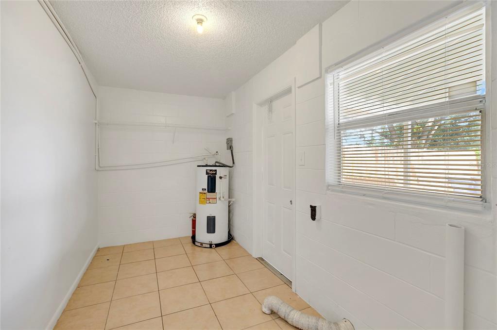 1802 Green Ridge Road Tampa, FL 33619 - Photo 16 of 34 Gallery Image 16