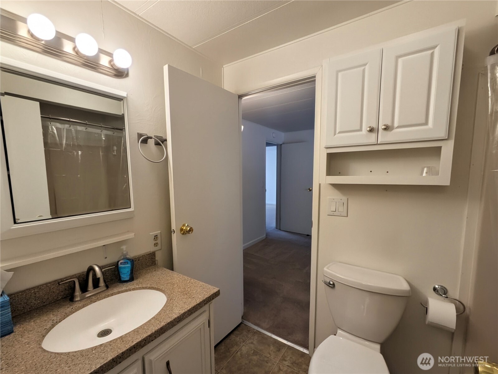 201 Union Avenue Southeast, Unit 217 Renton, WA 98059 - Photo 15 of 24
