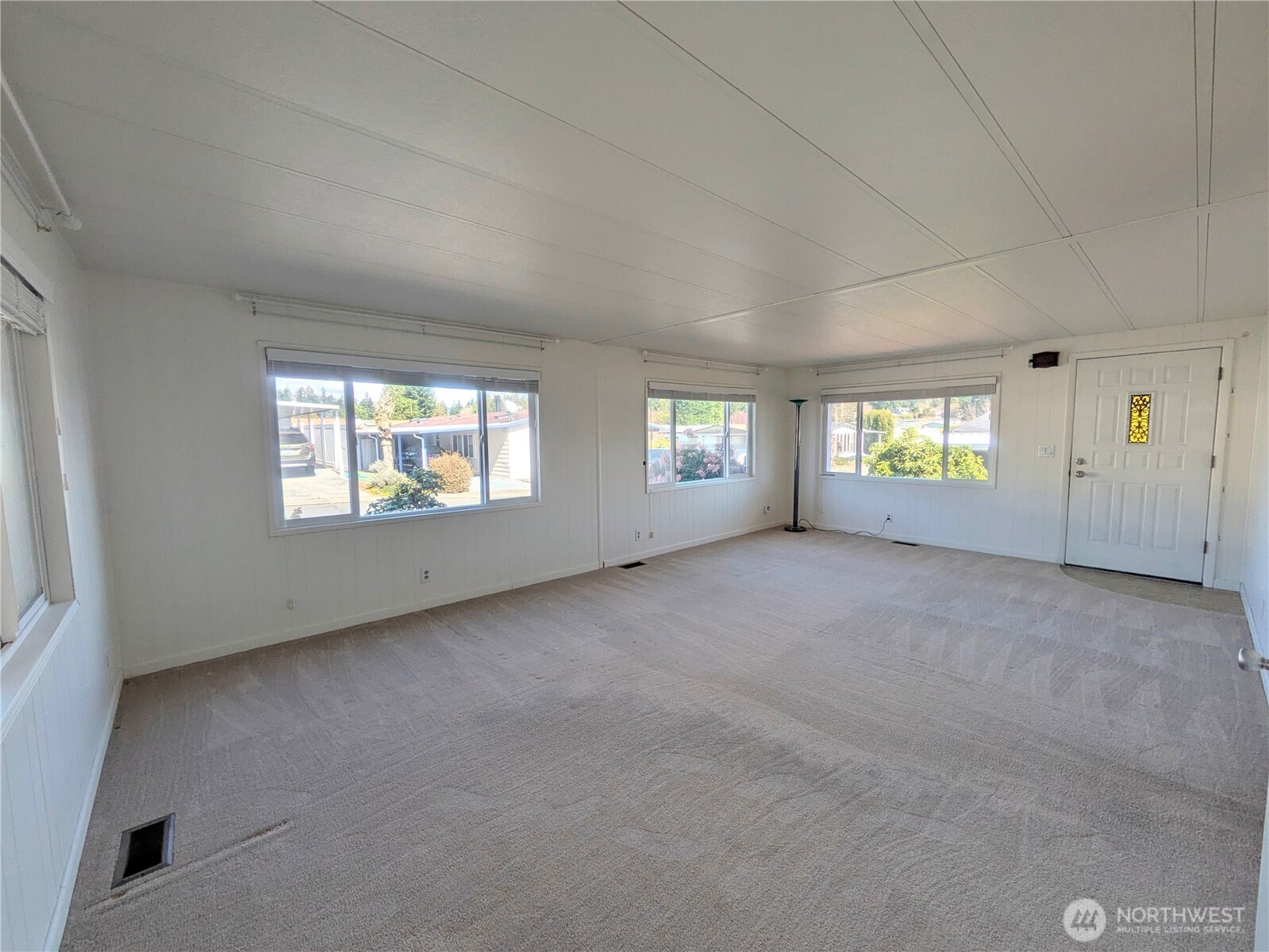 201 Union Avenue Southeast, Unit 217 Renton, WA 98059 - Photo 6 of 24
