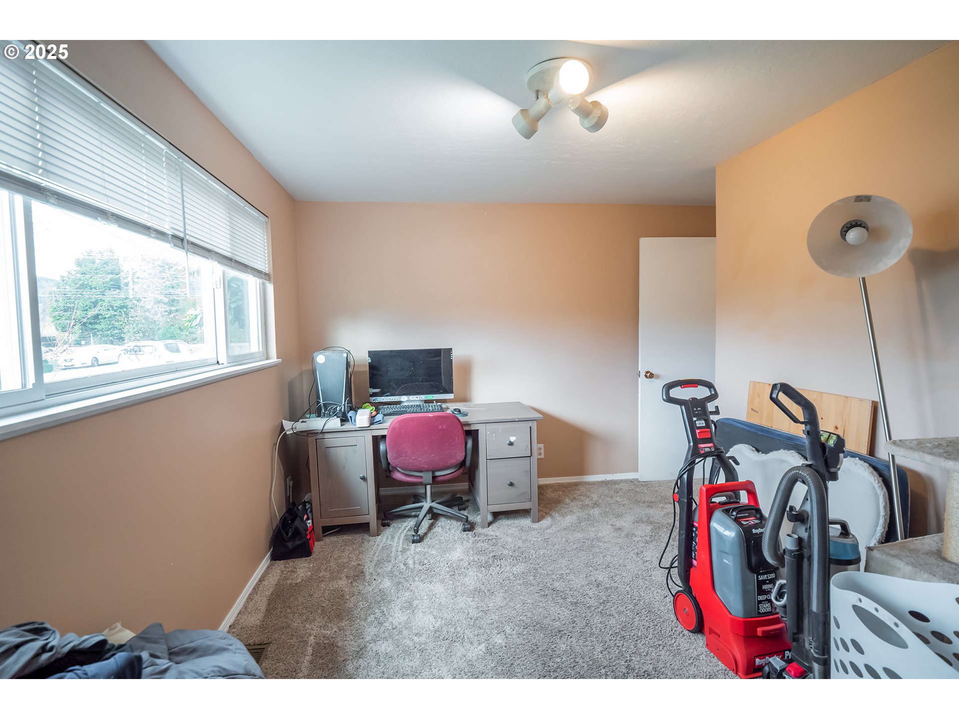 2783 31st Street Springfield, OR 97477 - Photo 18 of 36 Bedroom