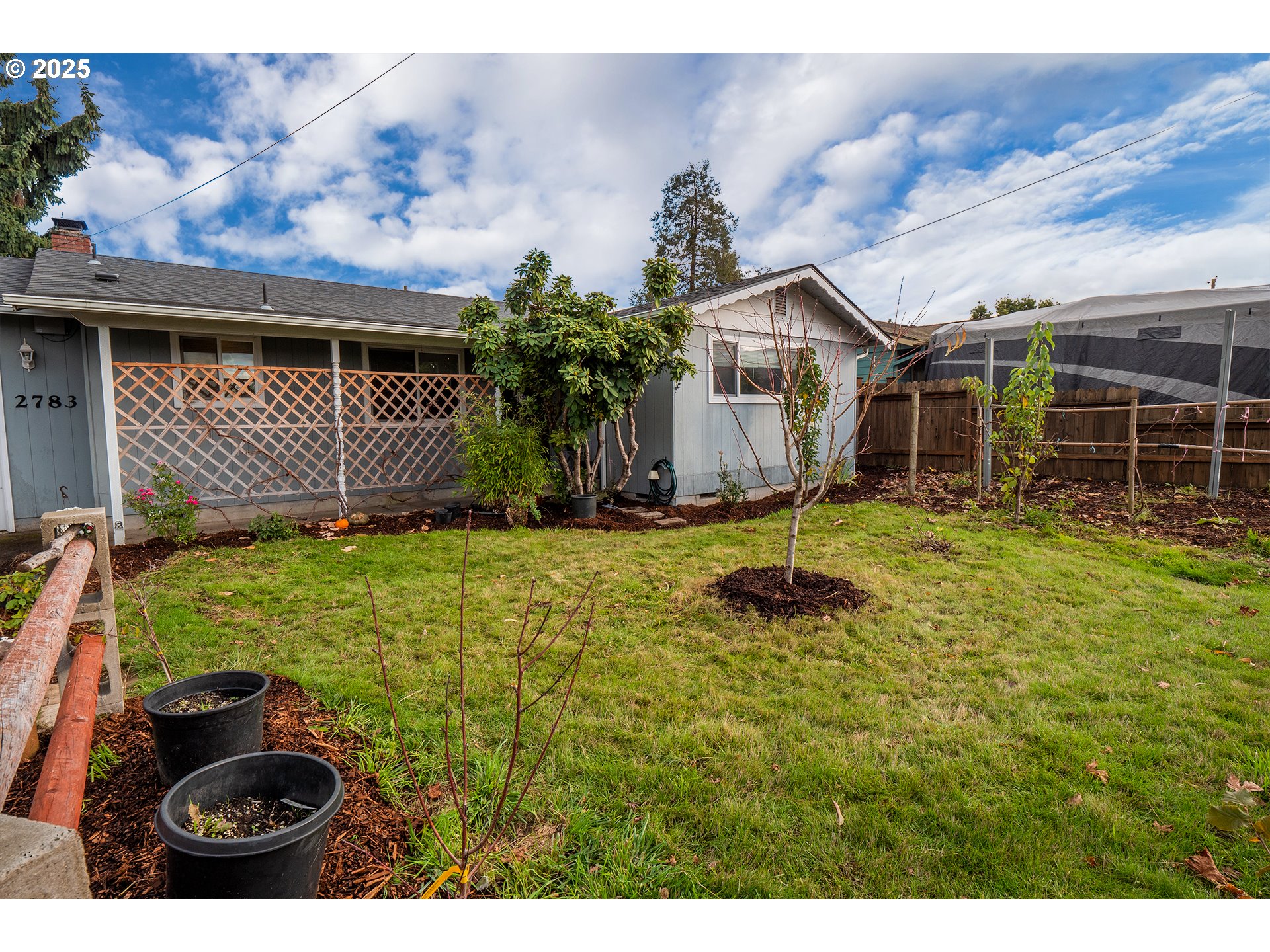 2783 31st Street Springfield, OR 97477 - Photo 27 of 36 Front Yard