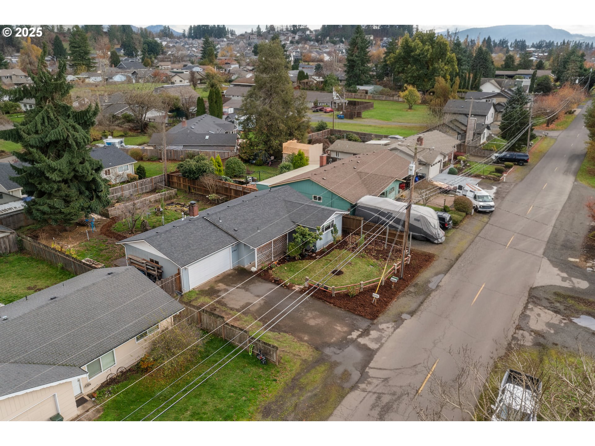 2783 31st Street Springfield, OR 97477 - Photo 29 of 36