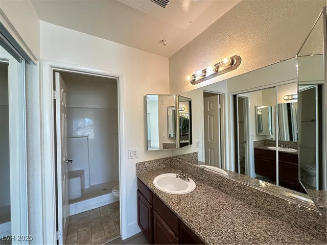 $1,195 | 5142 South Jones Boulevard, Unit 102, Las Vegas, NV 89118