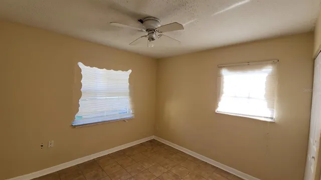 a view of empty room with window