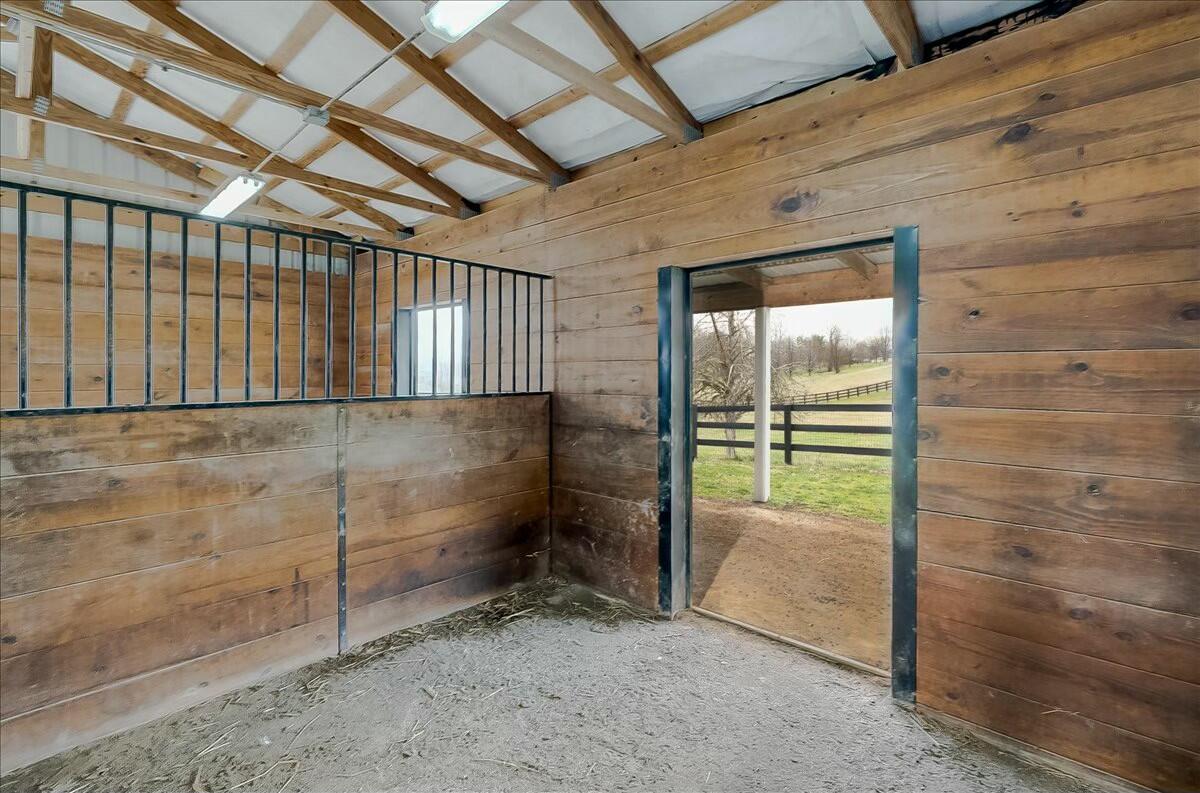 2960 Hifner Road Versailles, KY 40383 - Photo 37 of 66 tempImageDZzOkZ