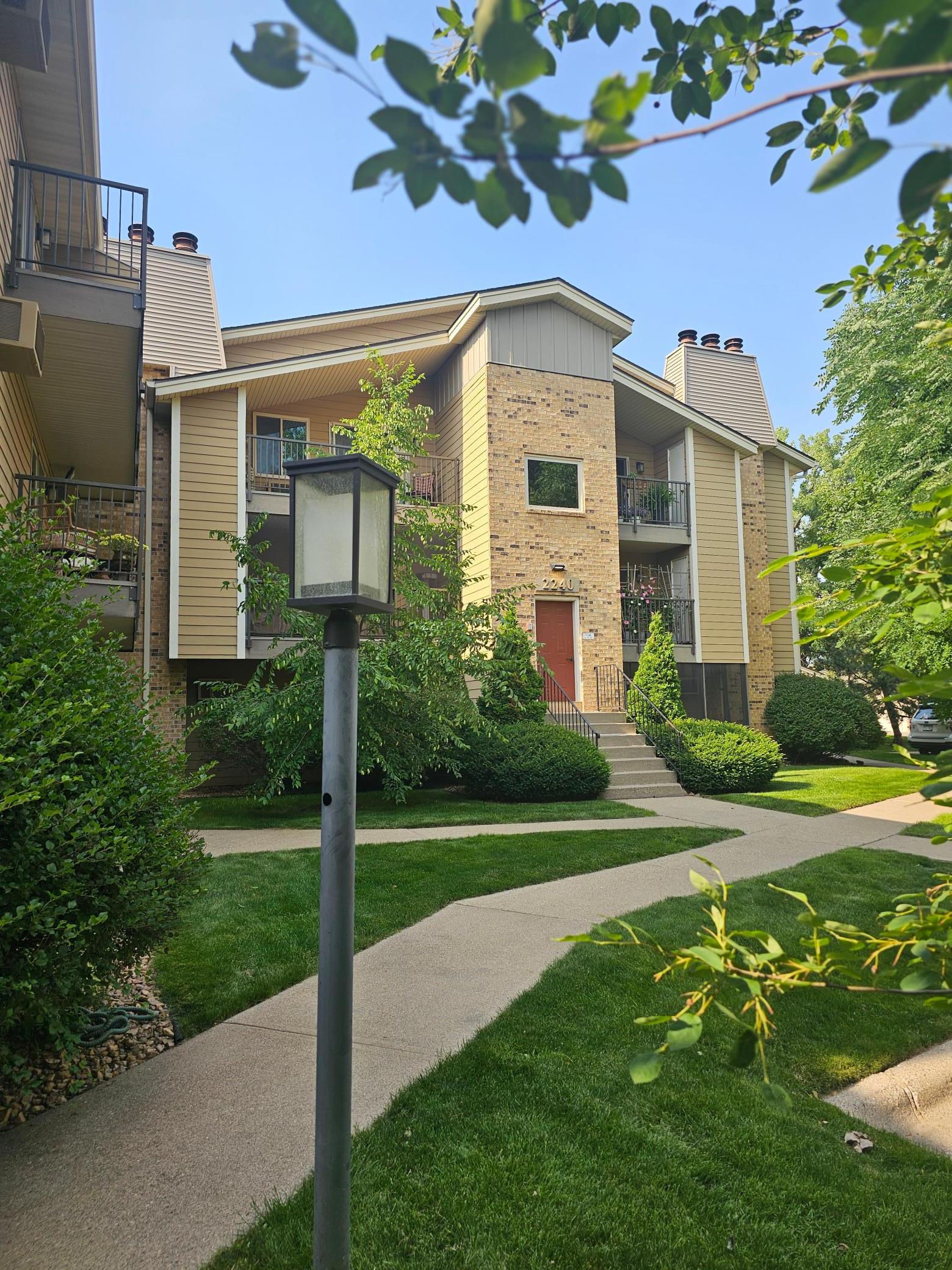 2240 Ridge Drive, Unit 33 St. Louis Park, MN 55416 - Photo 1 of 9