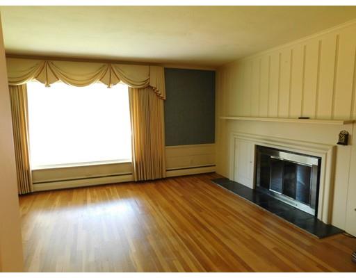 93 Tatham Hill Road West Springfield, MA 01089 - Photo 7 of 30 Gallery Image 7