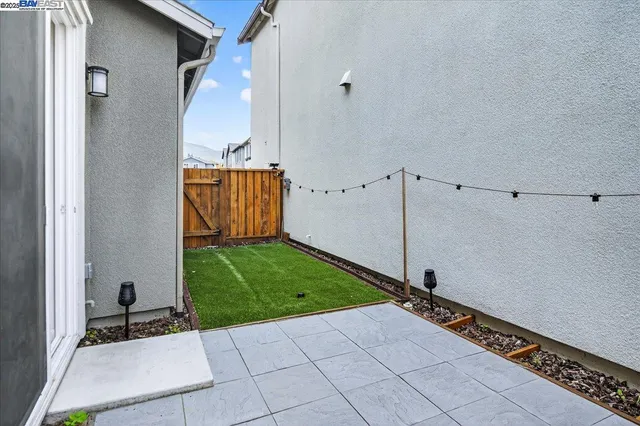 $699,999 | 2092 Cottonwood Street, Pittsburg, CA 94565