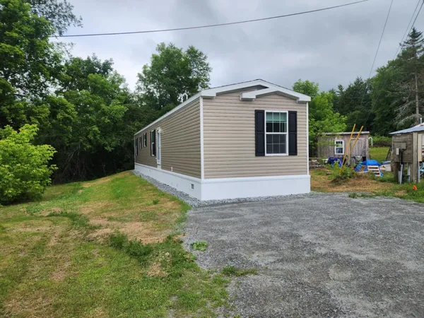 $98,995 | 84 Cubb Court, Windsor, VT 05089