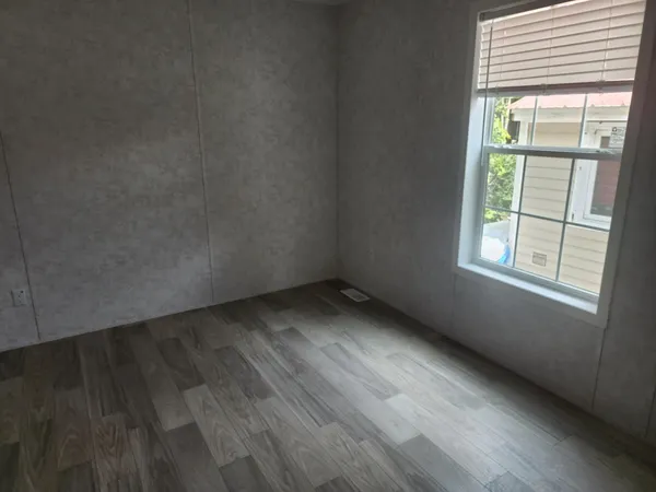 $98,995 | 84 Cubb Court, Windsor, VT 05089