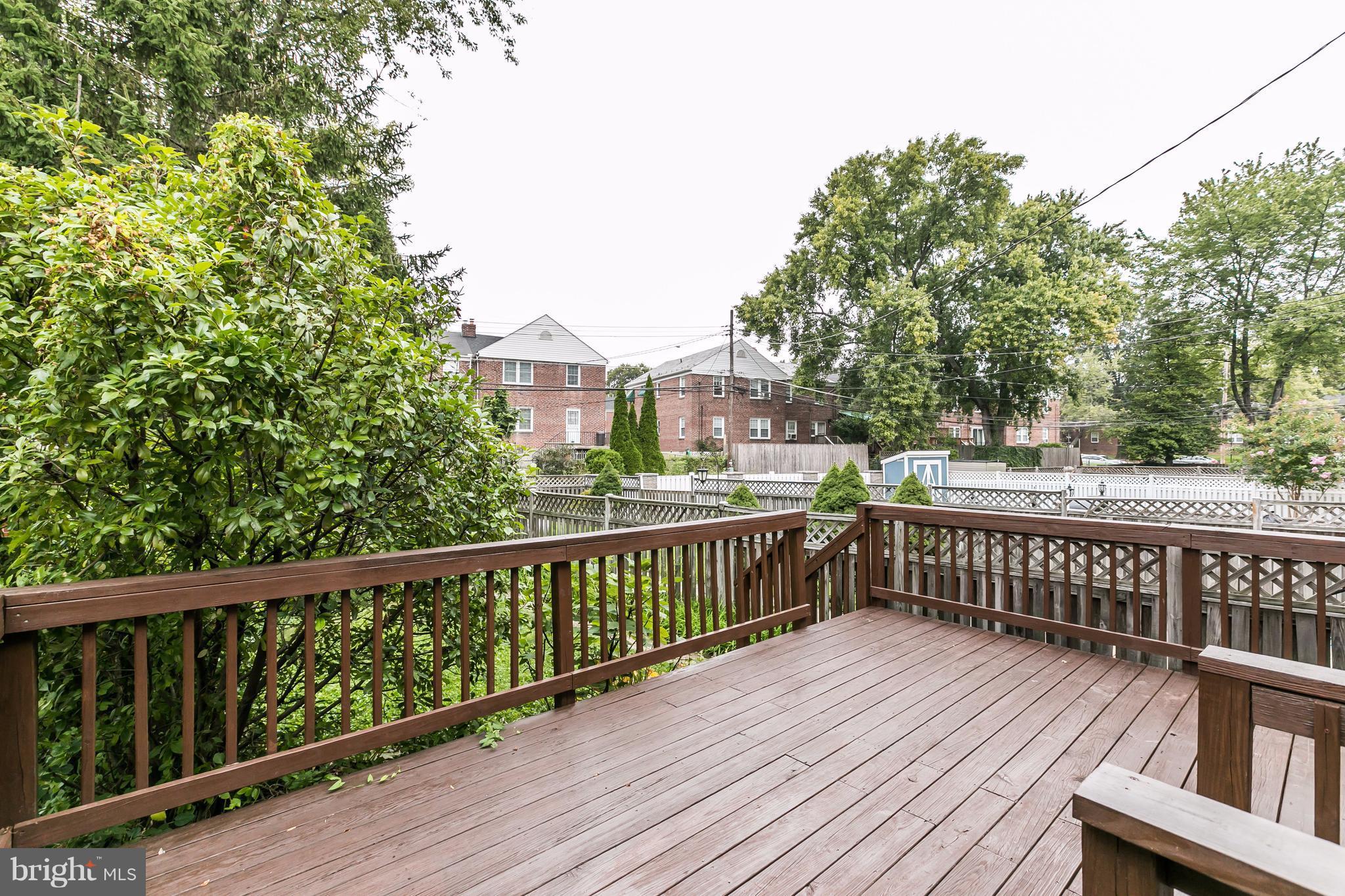 1715 Glen Ridge Road Towson, MD 21286 - Photo 23 of 26 Deck