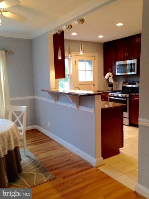 1715 Glen Ridge Road Towson, MD 21286 - Photo 8 of 26 Kitchen