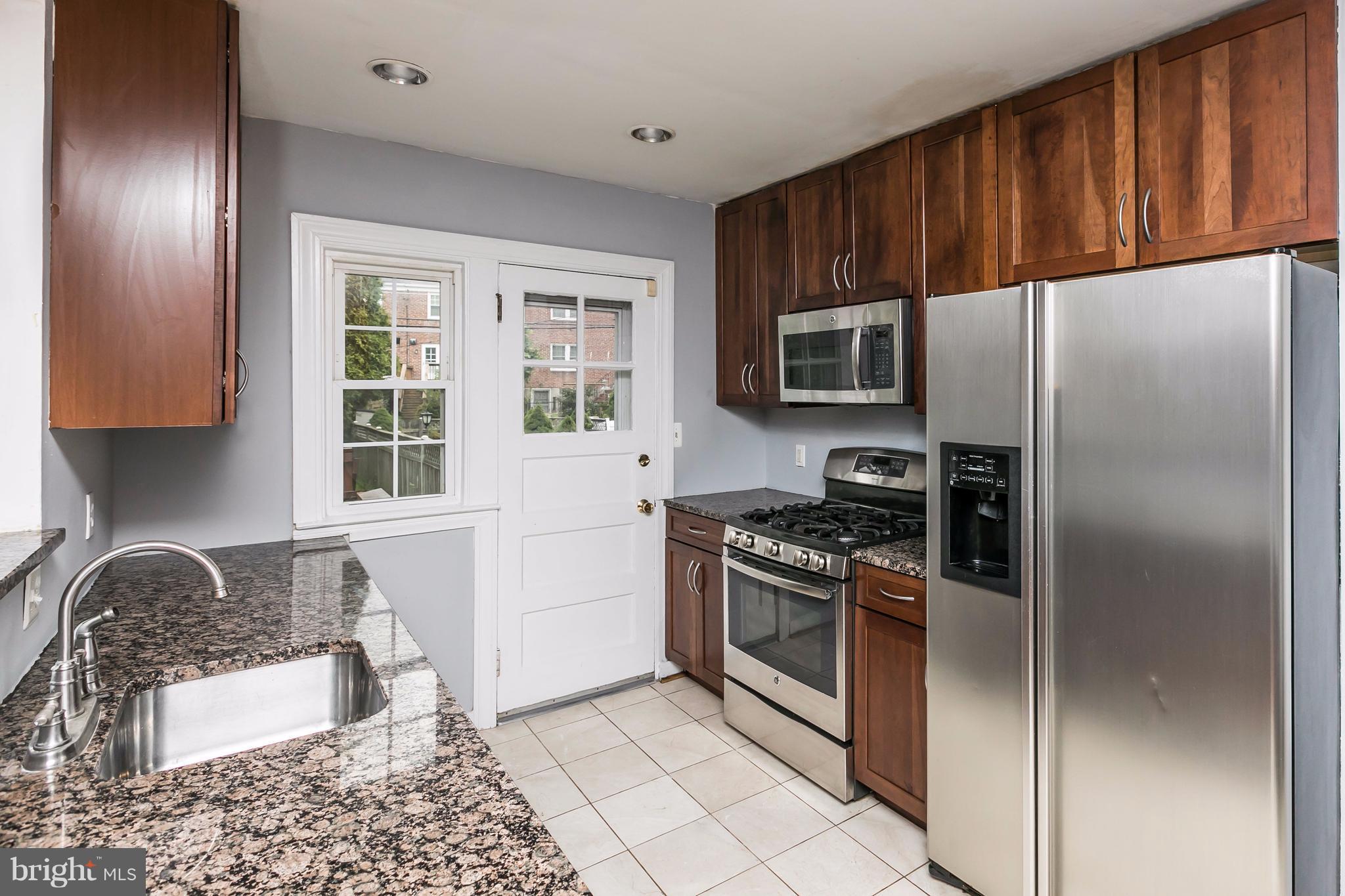 1715 Glen Ridge Road Towson, MD 21286 - Photo 9 of 26 Kitchen
