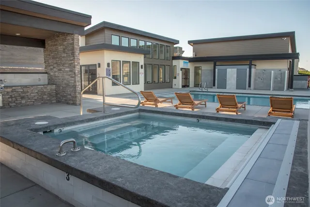 $859,950 | 40 Chinook Drive, Vantage, WA 98950