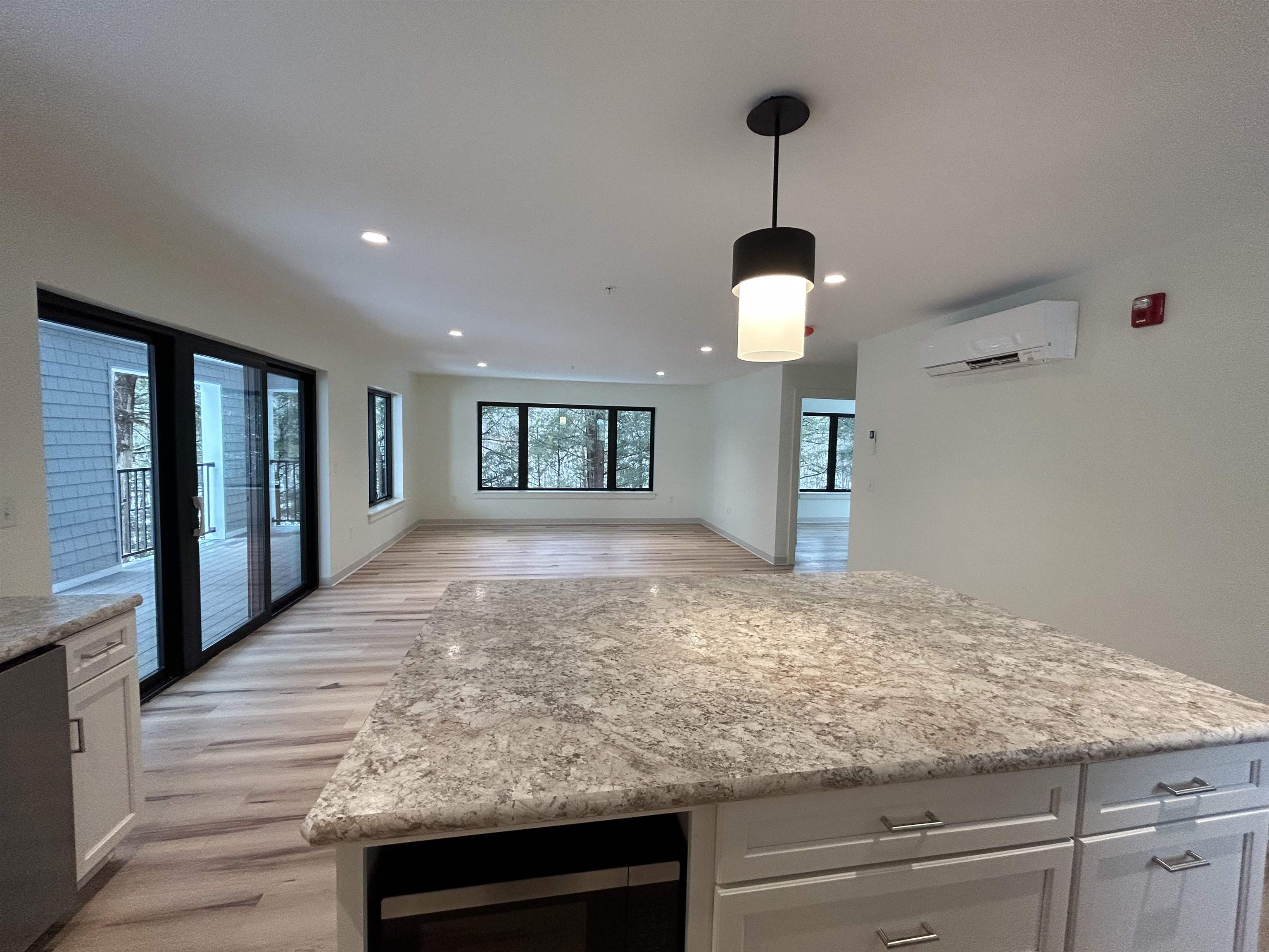 30 Ladds Lane, Unit 2 Epping, NH 03042 - Photo 9 of 19