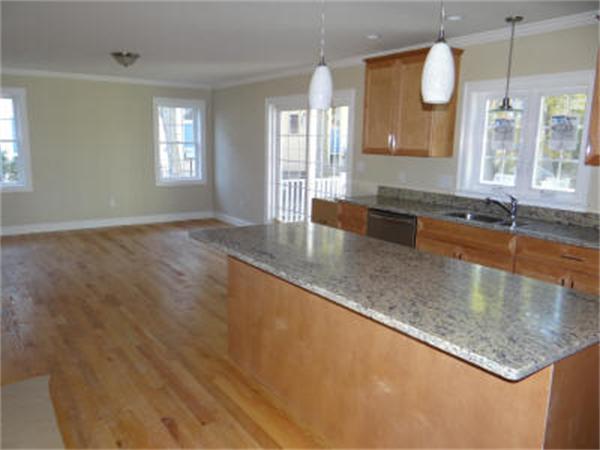 65 Chestnut Street Saugus, MA 01906 - Photo 6 of 23 Gallery Image 6