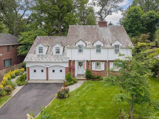 $2,795,000 | 38 Mason Drive, Manhasset, NY 11030