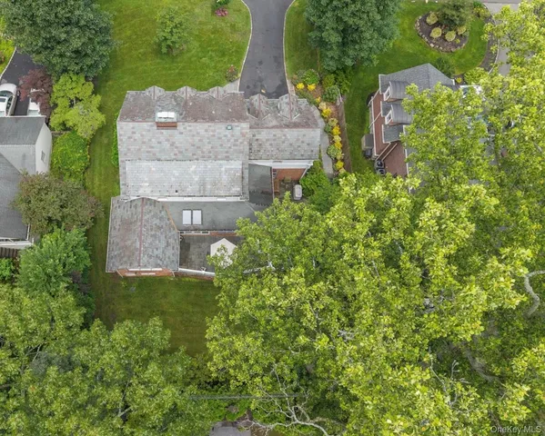 $2,795,000 | 38 Mason Drive, Manhasset, NY 11030