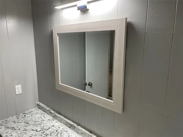 $1,295 | 1209 Vance Street, Unit 10, Taylor, TX 76574