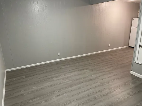 $1,295 | 1209 Vance Street, Unit 10, Taylor, TX 76574