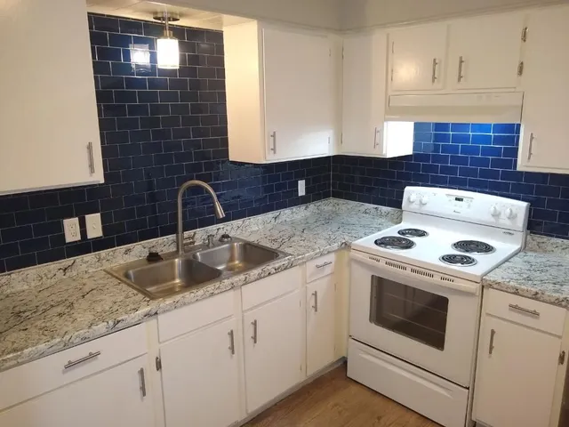 $1,295 | 1209 Vance Street, Unit 45, Taylor, TX 76574