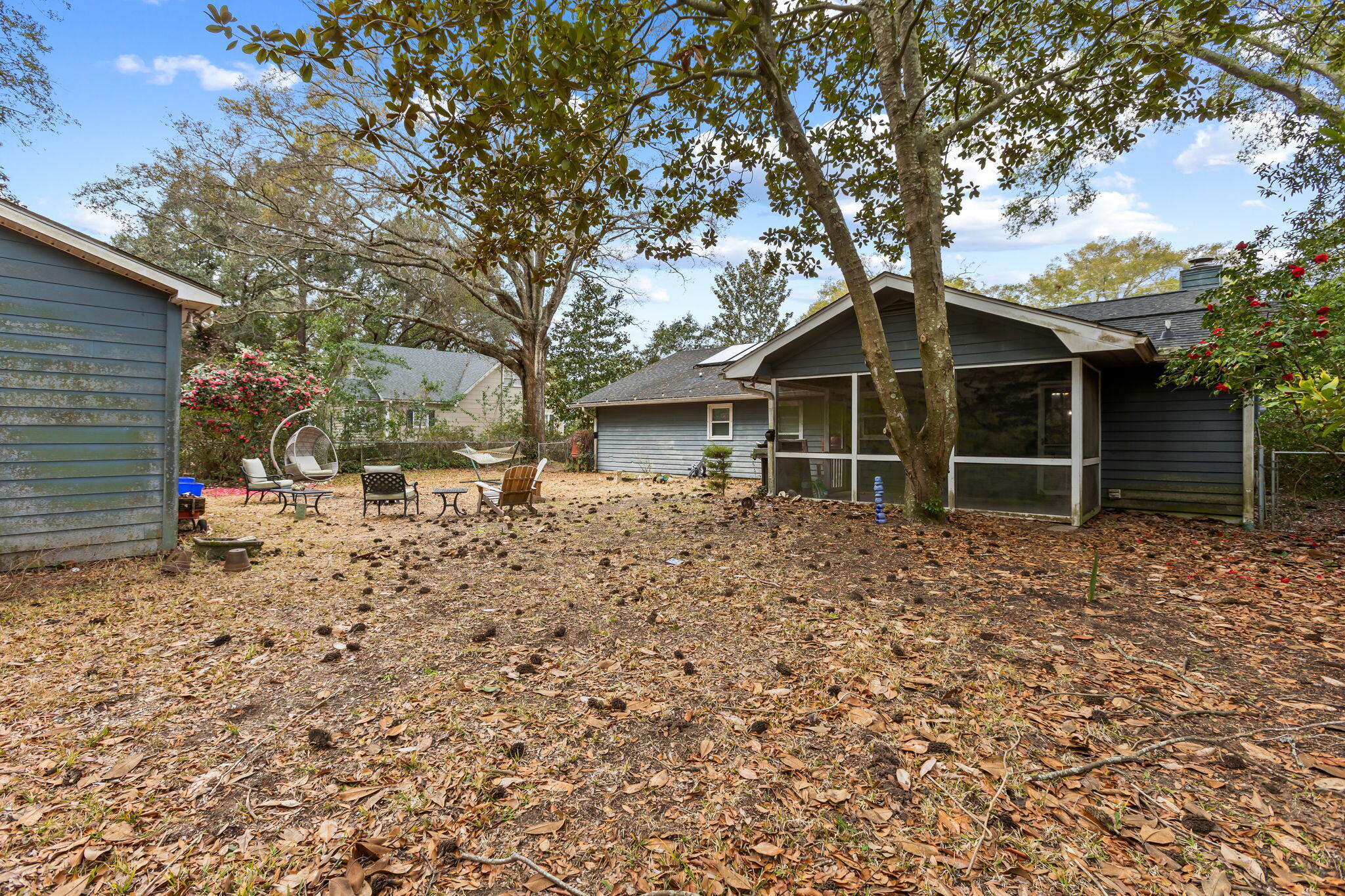 679 King Street Mount Pleasant, SC 29464 - Photo 19 of 24 Spacious .31acre