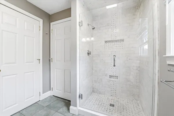 $999,900 | 7 Bogastow Circle, Millis, MA 02054