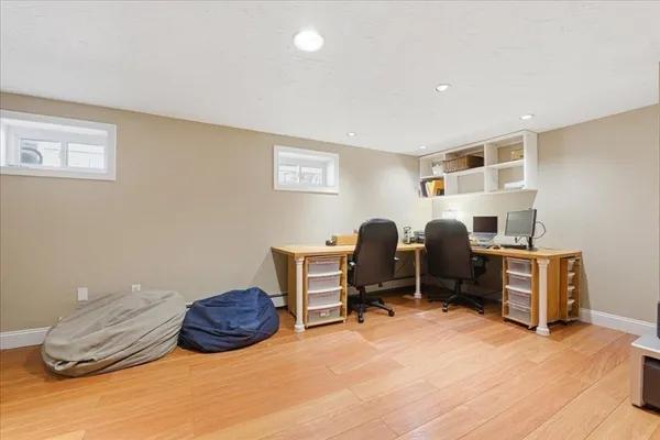 $999,900 | 7 Bogastow Circle, Millis, MA 02054