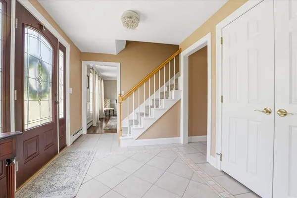 $999,900 | 7 Bogastow Circle, Millis, MA 02054