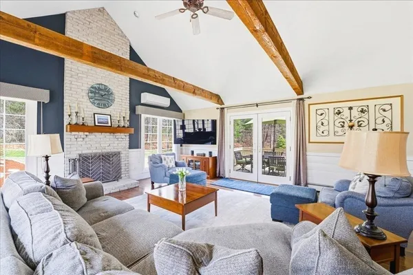 $999,900 | 7 Bogastow Circle, Millis, MA 02054