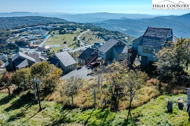 $125,900 | 104 Beech Top Road, Beech Mountain, NC 28604