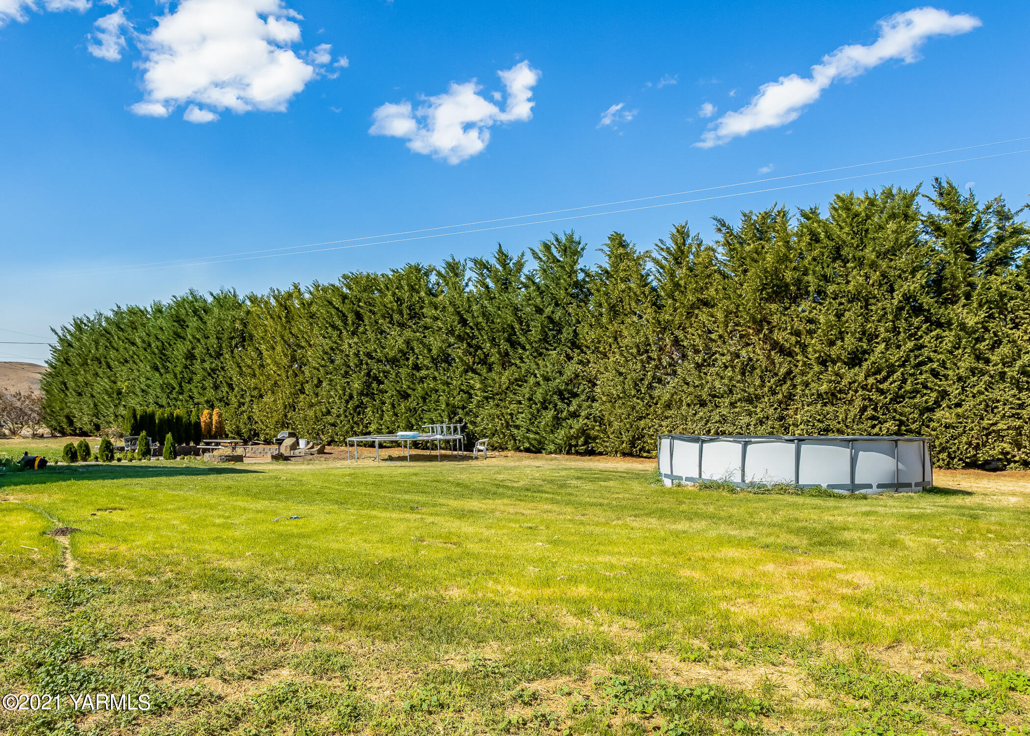 391 Sheep Company Road Selah, WA 98942 - Photo 22 of 26 a view of an ocean