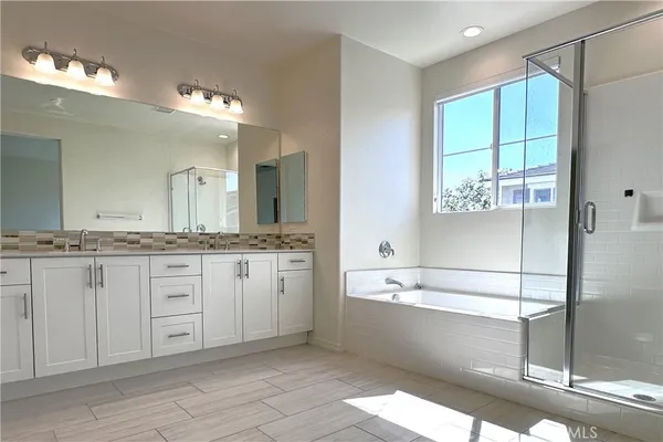 $699,000 | 9318 Hellman Avenue, Unit 4, Rancho Cucamonga, CA 91730