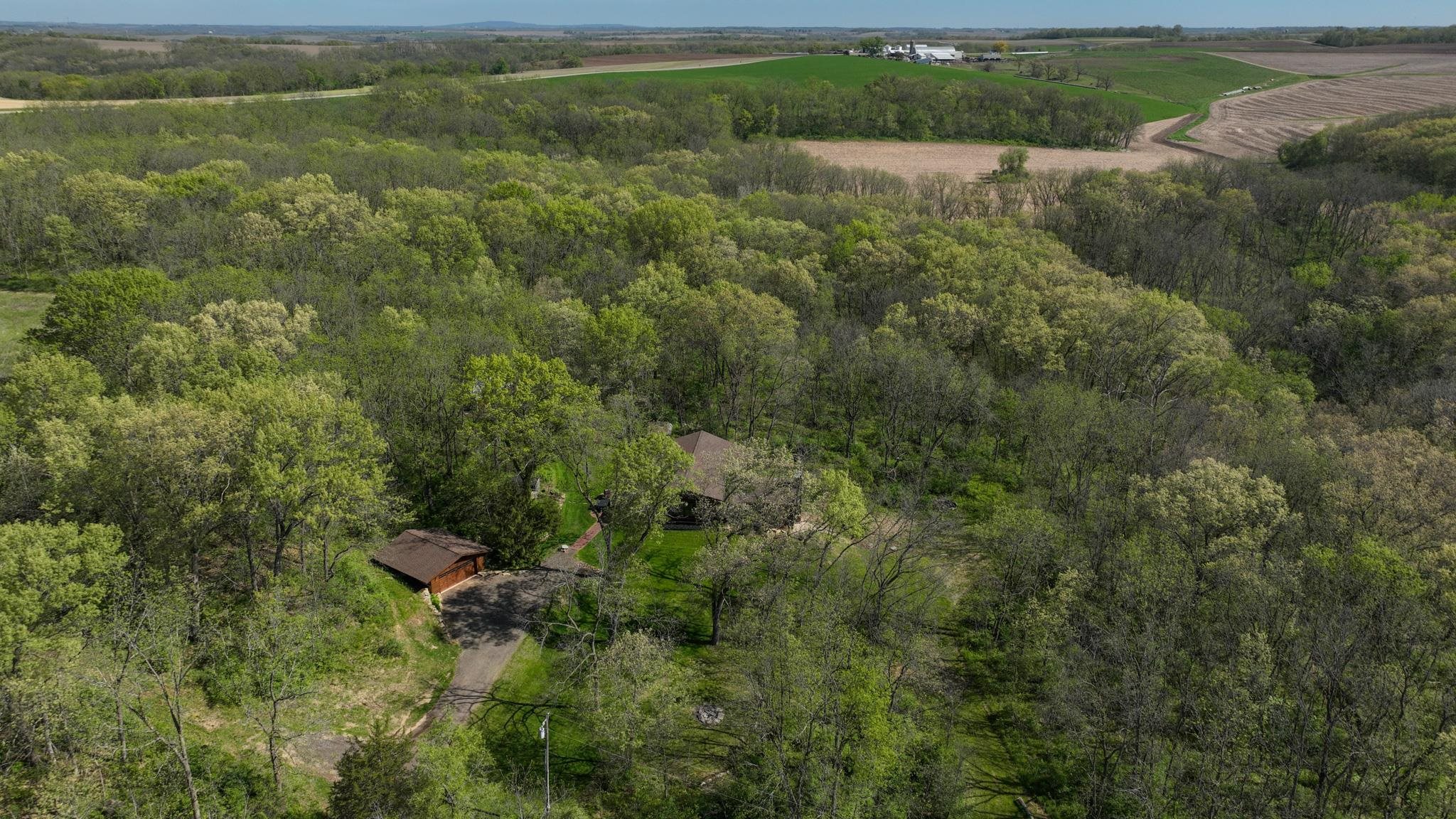 W9478 White Oak Road Argyle, WI 53504 - Photo 45 of 50