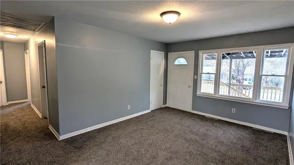 $189,000 | 209 North Davidson Avenue, Independence, MO 64056