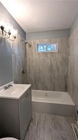 $189,000 | 209 North Davidson Avenue, Independence, MO 64056