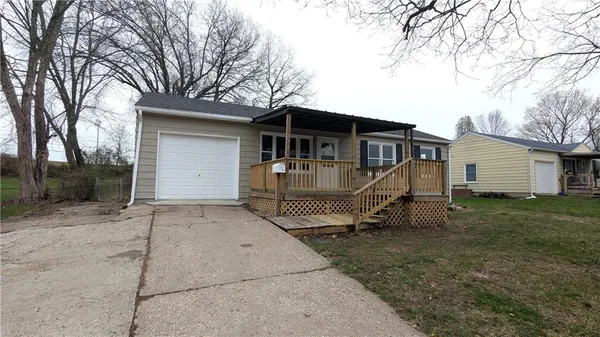 $189,000 | 209 North Davidson Avenue, Independence, MO 64056