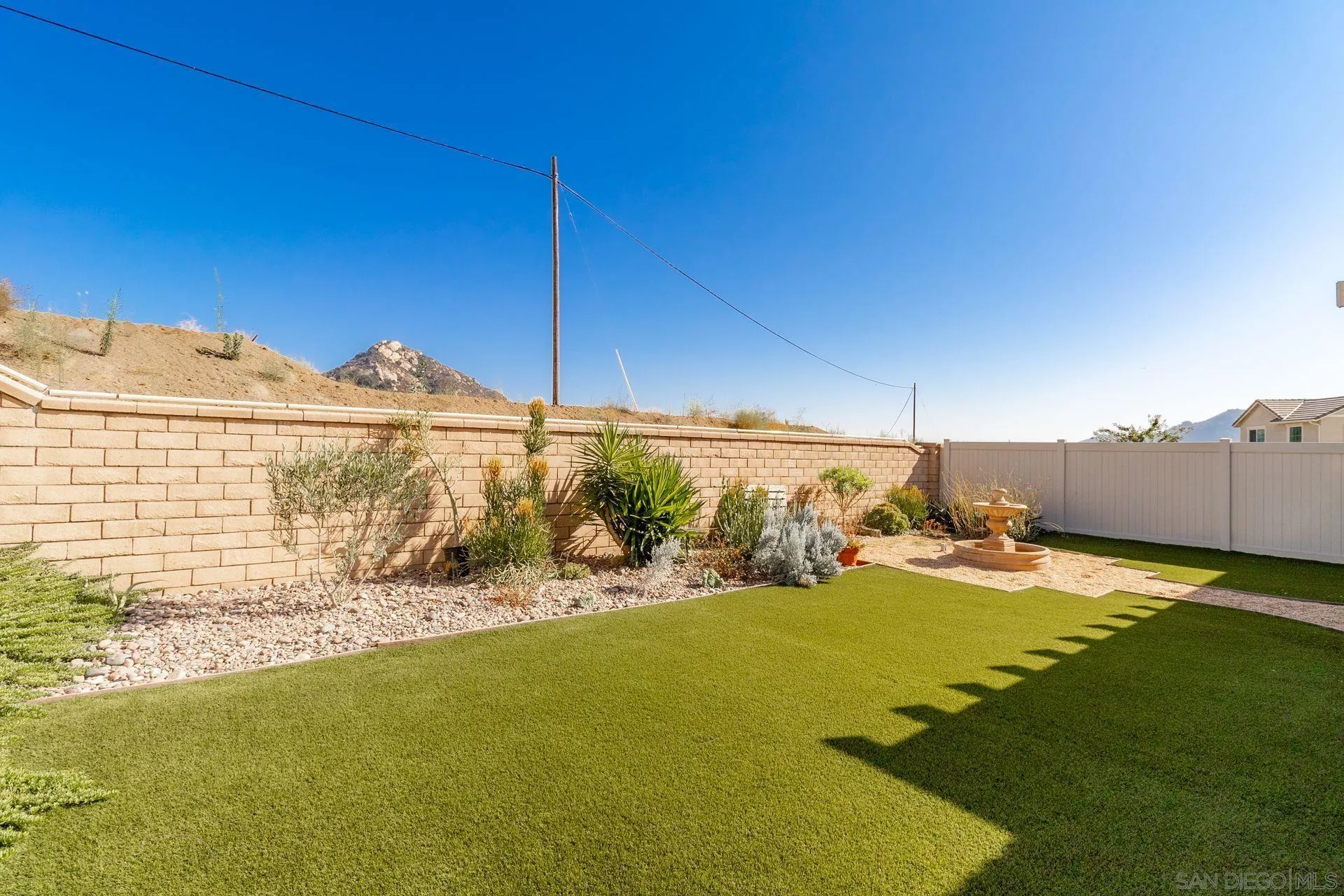 393 Calabrese Street Fallbrook, CA 92028 - Photo 36 of 38 Gallery Image 36