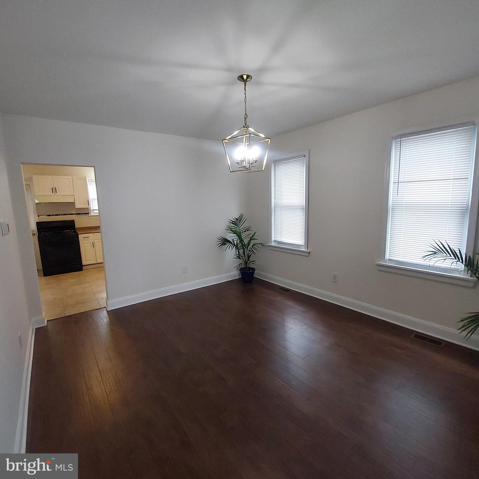 234 Kossuth Street Riverside, NJ 08075 - Photo 6 of 22 Dining Rm