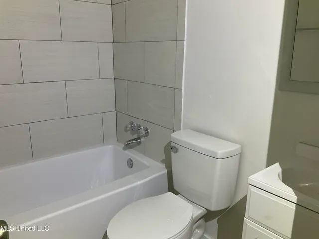 $194,900 | 204 Cypress Drive, Indianola, MS 38751