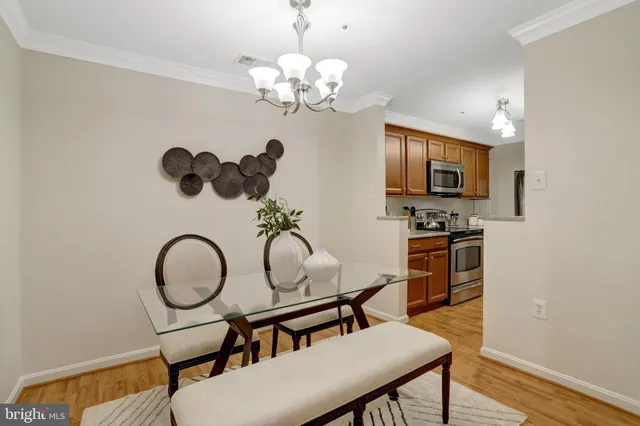 $335,000 | 245 South Pickett Street, Unit 102, Alexandria, VA 22304
