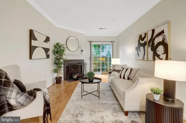 $335,000 | 245 South Pickett Street, Unit 102, Alexandria, VA 22304