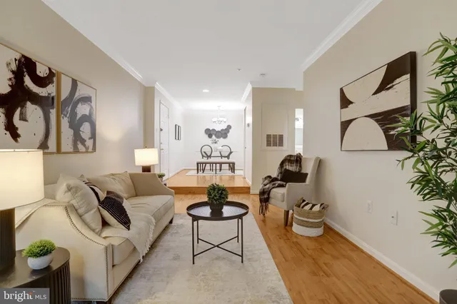 $335,000 | 245 South Pickett Street, Unit 102, Alexandria, VA 22304